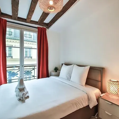 Typical Parisian Duplex#4pers#le Marais Διαμέρισμα