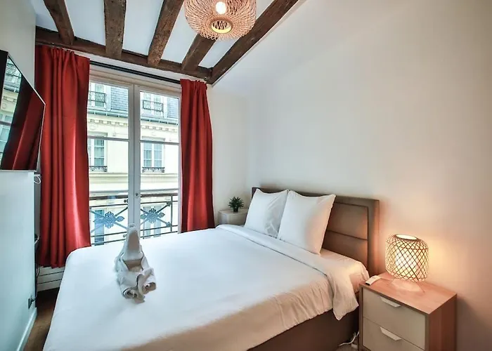 Typical Parisian Duplex#4pers#le Marais 아파트