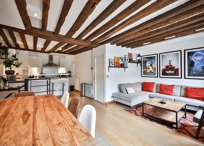 Typical Parisian Duplex#4pers#le Marais 파리